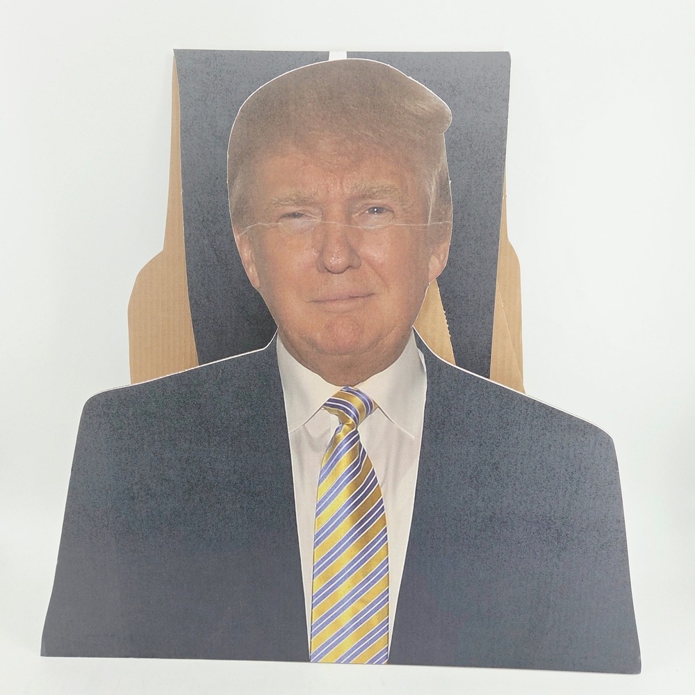 Advanced Graphics 2213 President Donald Trump Lifesize Cardboard Cutout Standup
